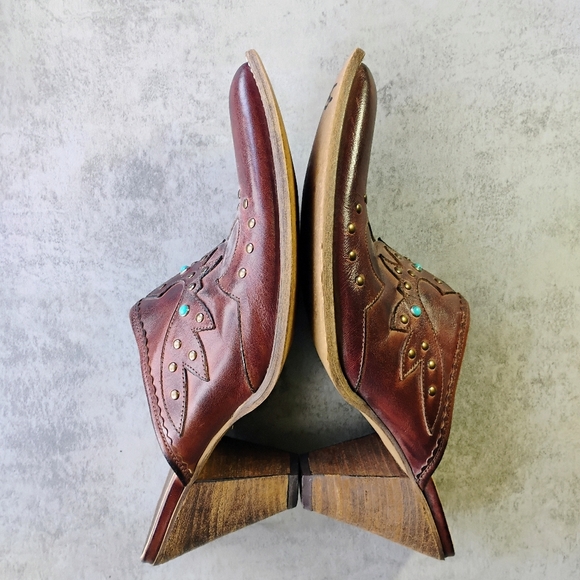 Gaja Italy Leather Mules Womens 39 US 9 Brown Pointed Toe Studs Western Cowgirl - Picture 7 of 12